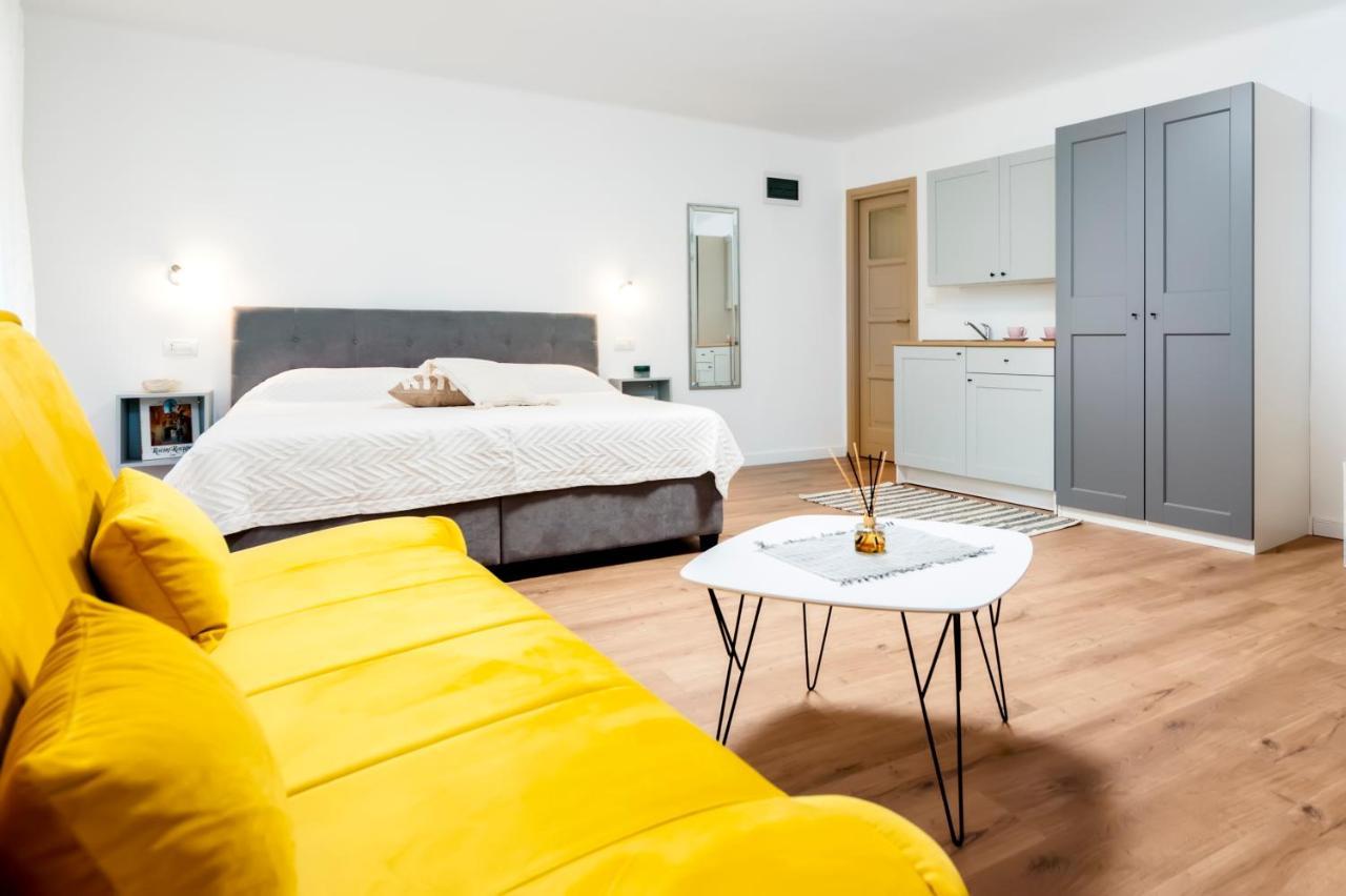 Adriatic Dream Rooms Rovinj Exterior photo