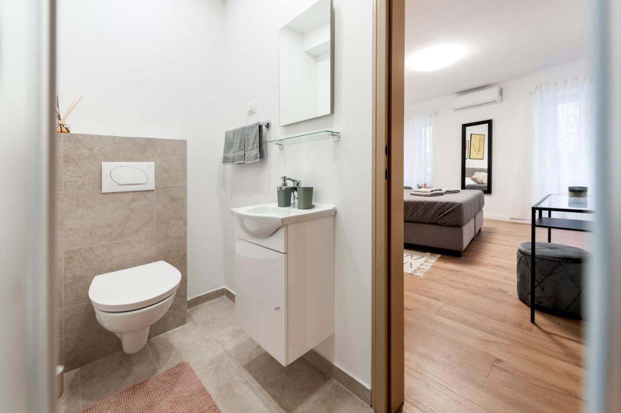 Adriatic Dream Rooms Rovinj Exterior photo